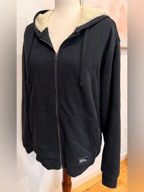 Eddie Bauer Black Hoodie Sweatshirt /Jacket with Cream Sherpa Lining Small